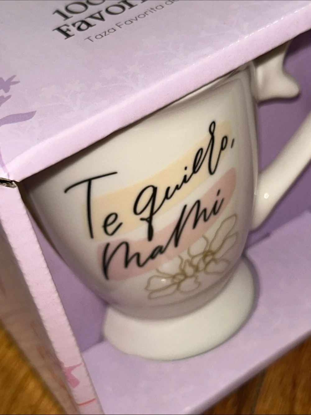 Te Quiero Mami Ceramic Mug - White with Pink & Gold Accents NWT